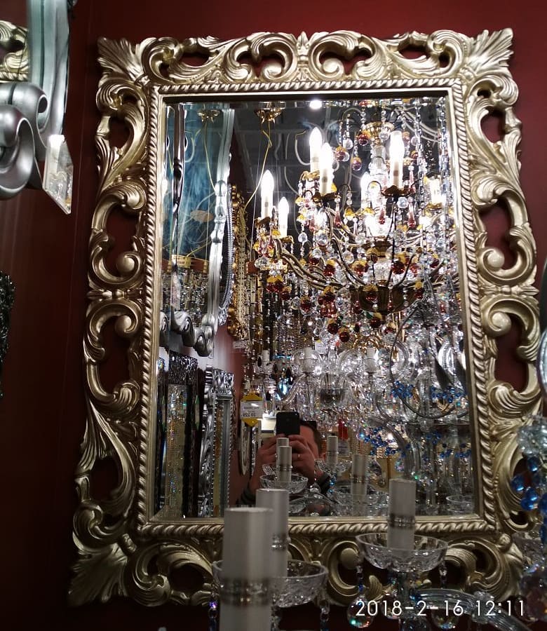 На фото в Тамано.ру зеркало в интерьерной раме Мэри 75х95 см