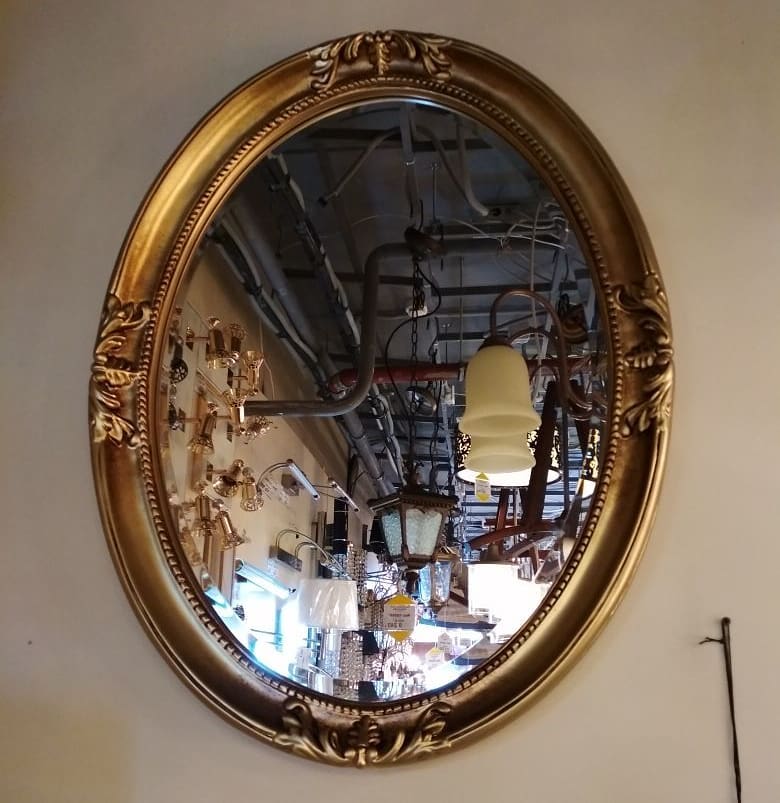 На фото зеркало в овальной раме Пацифик античное золото в Тамано любой цвет на заказ!