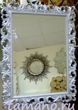 Интерьерные зеркала в серебряных рамах