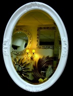 Зеркало овальное в раме, Пацифик, белый лак, 62см х 82см