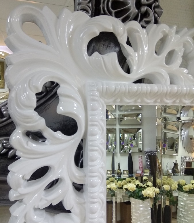 Большое интерьерное зеркало в резной раме, Милан белый лак, 84см х 187см фото рамы