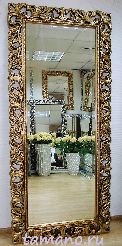 Купить в интернете большое зеркало в золотой резной раме Милан