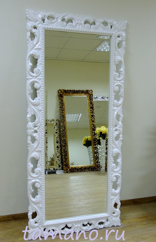 Купить зеркало в большой красивой белой раме в интернет магазине Тамано.ру