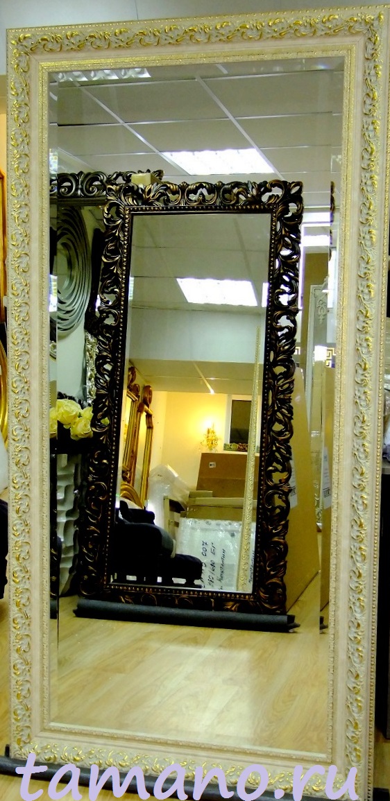 Купить большое напольное зеркало в багетной раме слоновая кость с золотом