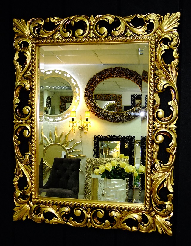Зеркало в красивой резной раме Мэри чернёное золото 75см х 95см