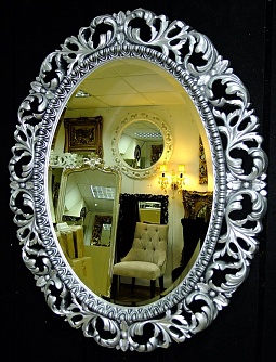 Овальное зеркало в резной раме Джулия чернёное серебро, 74см х 94см